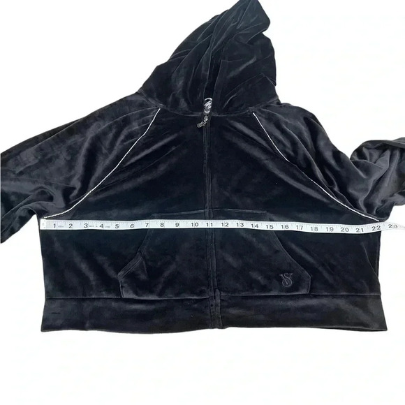 Victoria’s Secret On Point Black Full Zip Velour Hoodie Women’s size Large - Picture 10 of 13